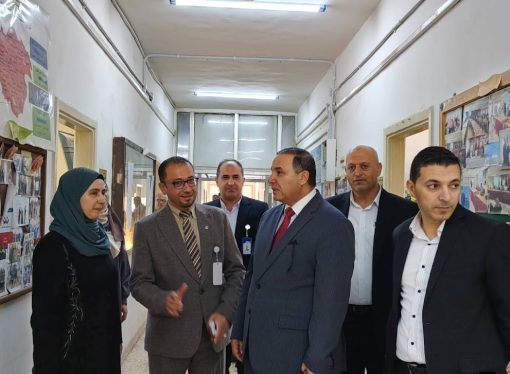 بالصور : محافظ المفرق يتفقد مديرية التربية والتعليم للواء قصبة المفرق ويؤكد أهمية تطوير الخدمات وتعزيز كفاءة الأداء