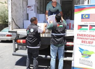توزيع 10 آلاف طرد غذائي وصحي على مخيمات اللاجئين في المملكة