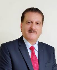 المومني يكتب … خانهُ التعبير… أم خانَ التعبير…؟! تأدَّبوا في حضرةِ الأردن