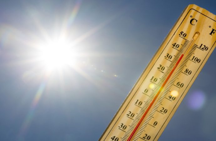 دير علا تسجل أعلى حرارة في الأردن بـ43.7 درجة مئوية الجمعة