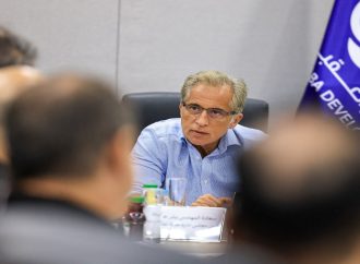 رئيس الوزراء: الأشهر المقبلة ستشهد بدء تنفيذ الناقل الوطني والسكك الحديدية