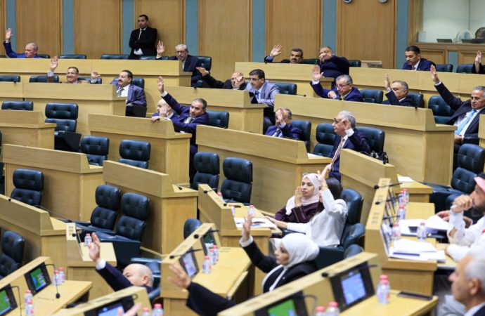 مجلس النواب يناقش اليوم “إلغاء قانون المؤسسة الاستهلاكية المدنية”