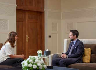 ولي العهد يؤكد أهمية التوصل إلى تهدئة شاملة في المنطقة