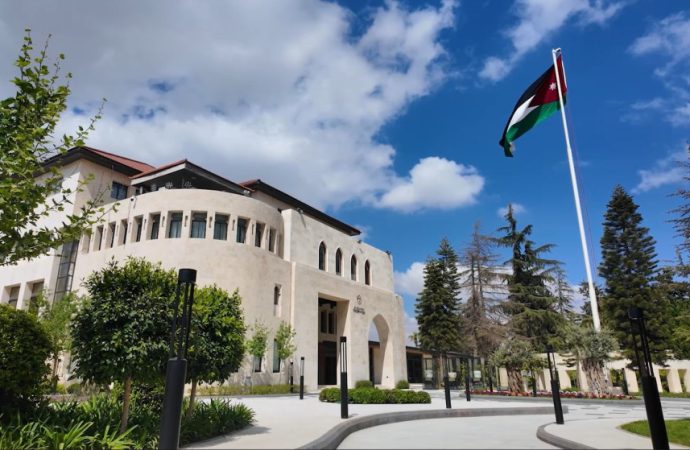الحكومة تحدد الأول من تشرين الأول موعدا لانطلاق التعداد السكاني