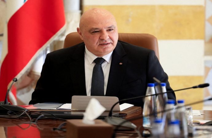 عون: لبنان يخوض حربا ضد من يرفض منطق الدولة