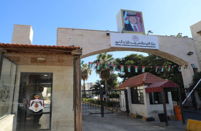 القبول الموحد: 74.3 ألف طلب للعام الجامعي 2026-2027