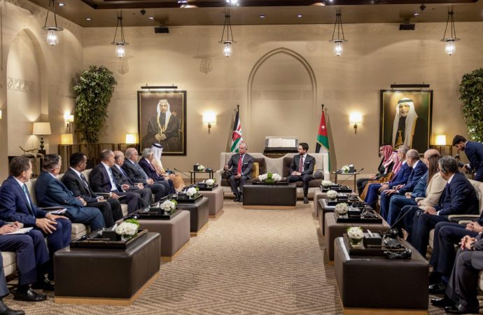 الخصاونة يكتب … لقدس ليست وحدها.. والملك يرسم معادلة المواجهة السياسية قبل فرض الأمر الواقع