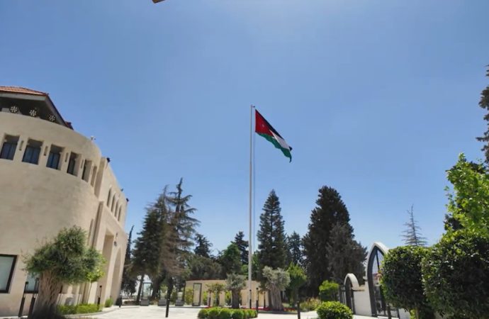 الحكومة تقر نظاما إداريا جديدا لسلطة إقليم البترا لتعزيز الخدمات السياحية