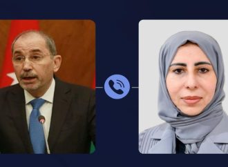 وزير الخارجية يبحث مع نظيرته اليمنية العلاقات الثنائية والتطورات الإقليمية