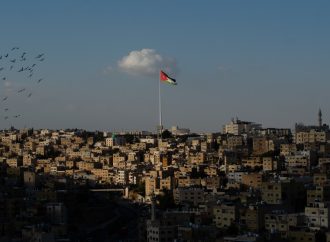 طقس صيفي اعتيادي الجمعة وارتفاع على درجات الحرارة الأحد