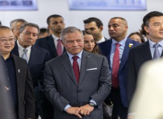 الملك يؤكد أهمية التعاون بين شركة صينية للروبوتات والجامعات والمؤسسات الأردنية