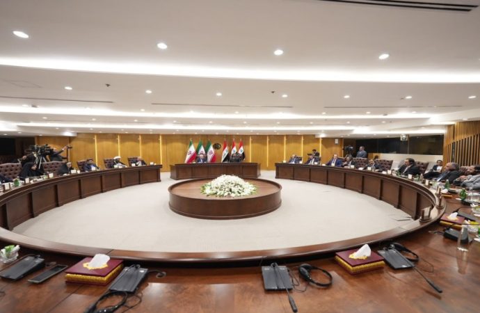 العراق يطلب خصوصية في تصدير النفط عبر مضيق هرمز