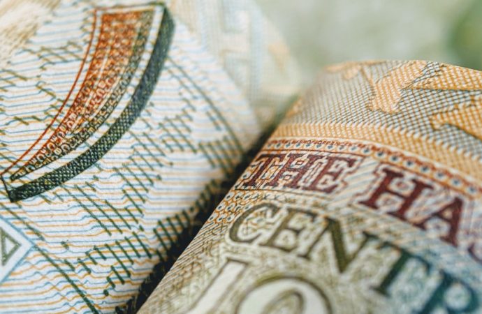 فاتورة التقاعد ترتفع إلى 918 مليون دينار