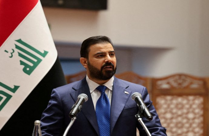 رئيس الوزراء العراقي: توافق سياسي على حصر السلاح بيد الدولة