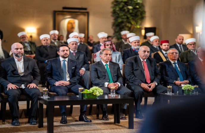 ولي العهد يحضر الفعالية الدينية بمناسبة ذكرى المولد النبوي