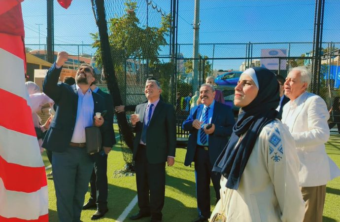 مدارس النظم الحديثة تنظم كرنفالًا ترفيهيًا وتعليميًا يجمع الطلبة وأولياء الأمور في أجواء مميزة – صور