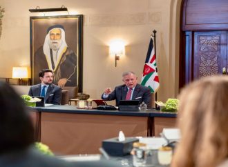 الملك يستقبل وفدا من مساعدي أعضاء في الكونغرس الأميركي