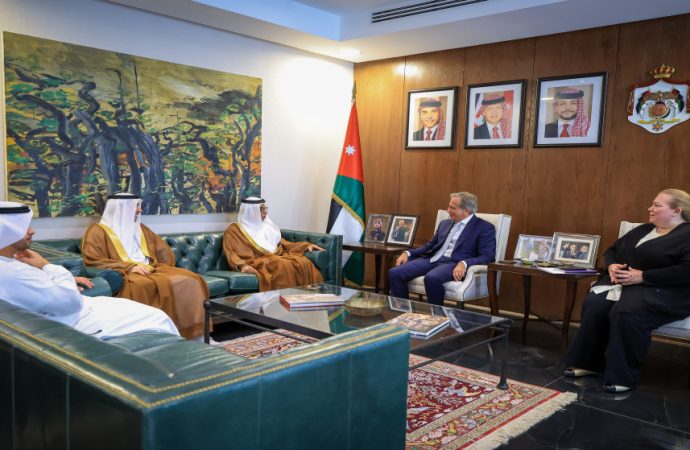 حسان يؤكد أهمية الشراكة الأردنية الإماراتية في تنفيذ مشاريع استراتيجية