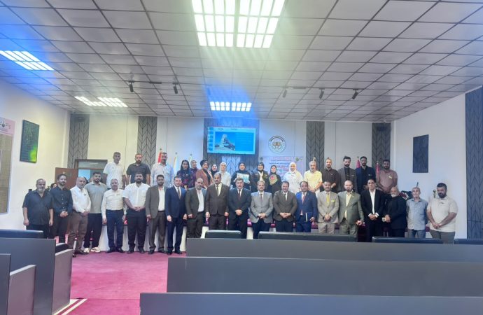 وزير التربية  يرعى   ثقف نفسك قانونياً  طلقت وزارة التربية ممثلة بفريقها الوزاري .