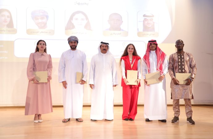 قصائد الشعراء تميزت بالأصالة اللغوية والإبداع في بيت الشعر بالشارقة