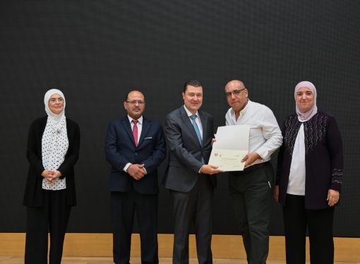 الجامعة الهاشمية تختتم مشروع “الخبرة البحثية في العلوم” لتأهيل طالبات المرحلة الثانوية في محافظة الزرقاء