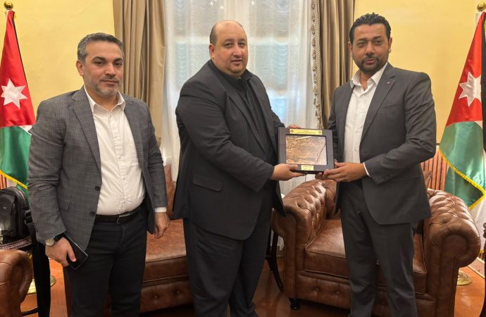 ممثلو وزارة التعليم العالي والجامعات والأكاديميات الأردنية يزورون القنصلية الفخرية للأردن في الإسكندرية