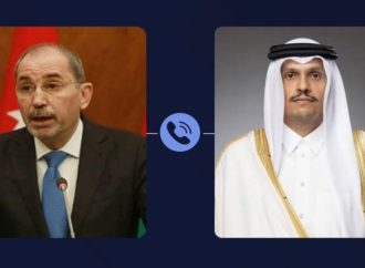 وزير الخارجية ونظيره القطري يؤكدان أهمية تكاتف الجهود لإنهاء التصعيد الإقليمي