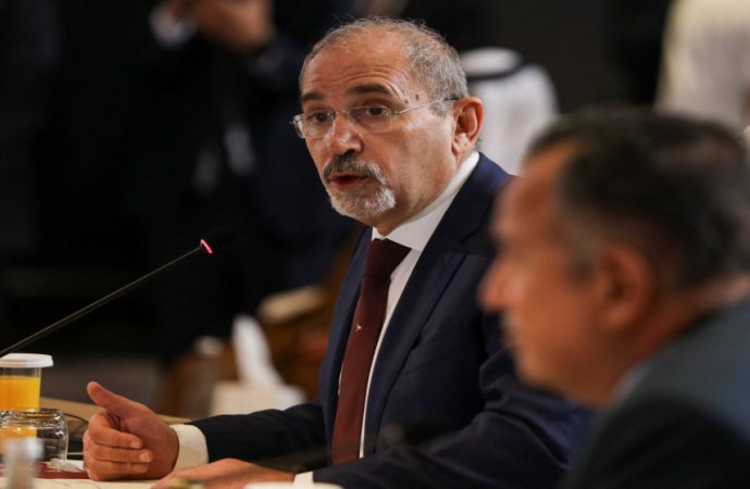 الصفدي: لن نسمح بأي تهجير فلسطيني نحو الأردن وسنتصدى له