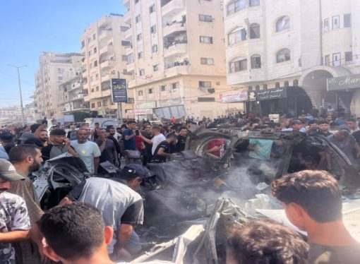 شهيدان ومصابون في قصف الاحتلال مركبة بحي تل الهوا جنوب مدينة غزة