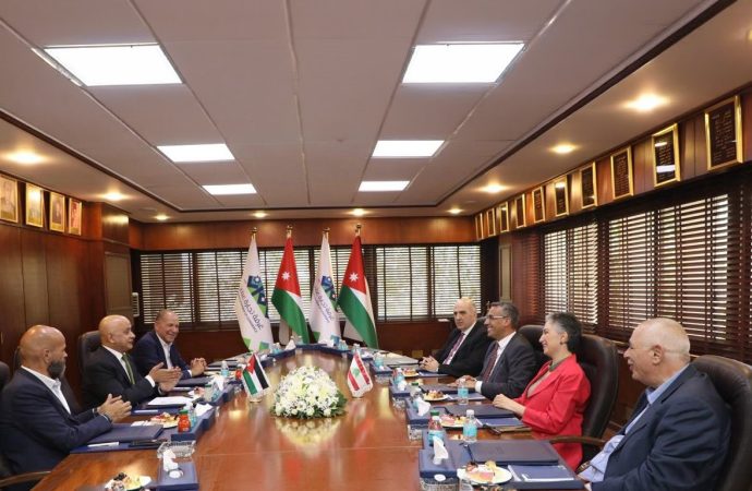 الحاج توفيق يدعو لتكامل غذائي بين الأردن ولبنان وسوريا