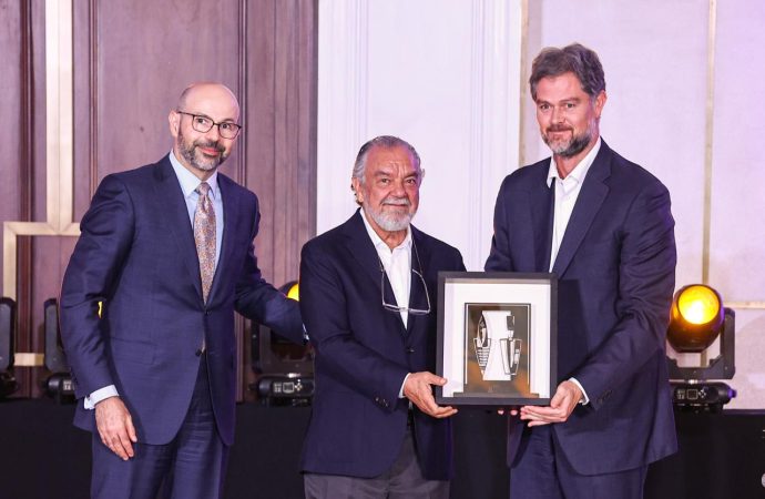 البنك الأردني الكويتي يدعم الحفل السنوي للأكاديمية الثقافية الشركسية الدولية