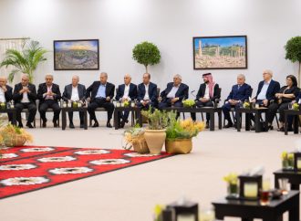 ولي العهد يلتقي شخصيات وممثلي قطاعات مختلفة من إربد