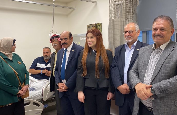 اتّحاد الكتّاب  والأدباء الأردنيين  يعُود جرحى العملية الإرهابية في الكرك بالمدينة الطبية