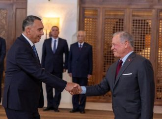 محافظون جدد يؤدون اليمين القانونية أمام الملك (اسماء)