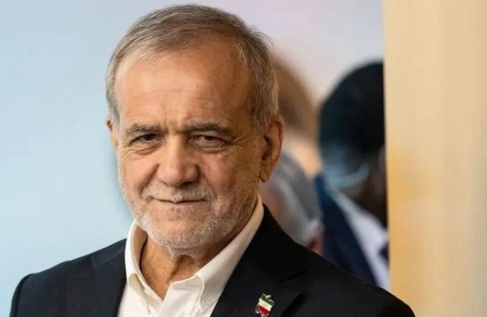 بزشكيان: إيران لا تسعى للسلاح النووي