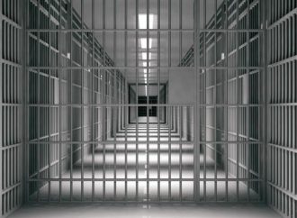 النزاهة: توقيف 3 موظفين في “العلوم والتكنولوجيا” بتهمة اختلاس 120 ألف دينار