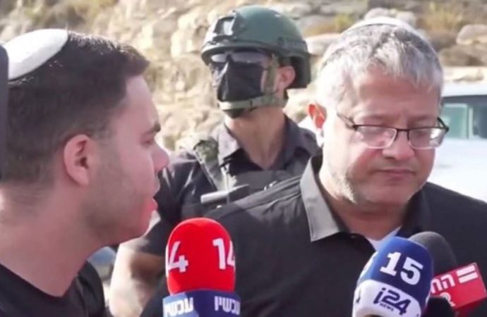 بن غفير يحرض على منع حركة الفلسطينيين على الطرق بالضفة وحل السلطة