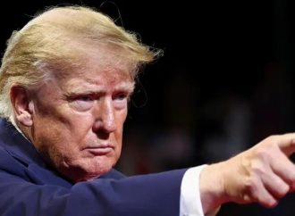 ترامب يحذر طهران ويؤيد نتنياهو في انتخابات إسرائيل