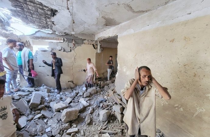 أكثر من 9 آلاف ما بين قتيل وجريح في اليمن و276 ألف نازح جراء التصعيد