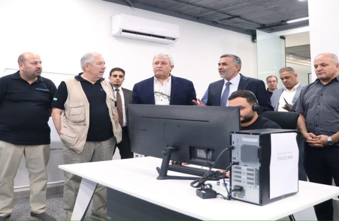 القطامين والمجالي يطلّعان على منظومة التحول الرقمي لمشروع دخول وخروج الشاحنات في العقبة