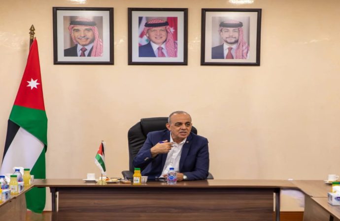 وزير السياحة: الأردن يسير بخطوات متسارعة لاستقطاب السائح الصيني
